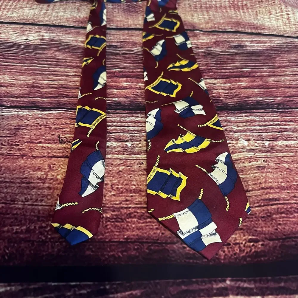 Lands End 100% Silk Skinny Tie 58x3.5 Nautical Maritime Flags Yacht Sailing Boat